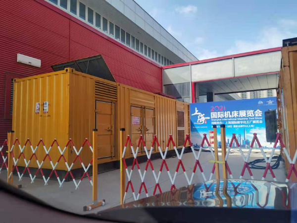 临颍发电车出租-发电机无电压或电压太低怎么办？